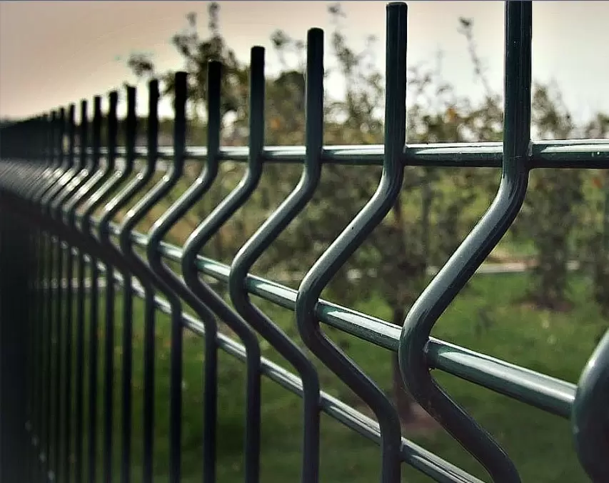 Купить 3D заборы из металлических 3D секций - надёжное ограждение по выгодной цене